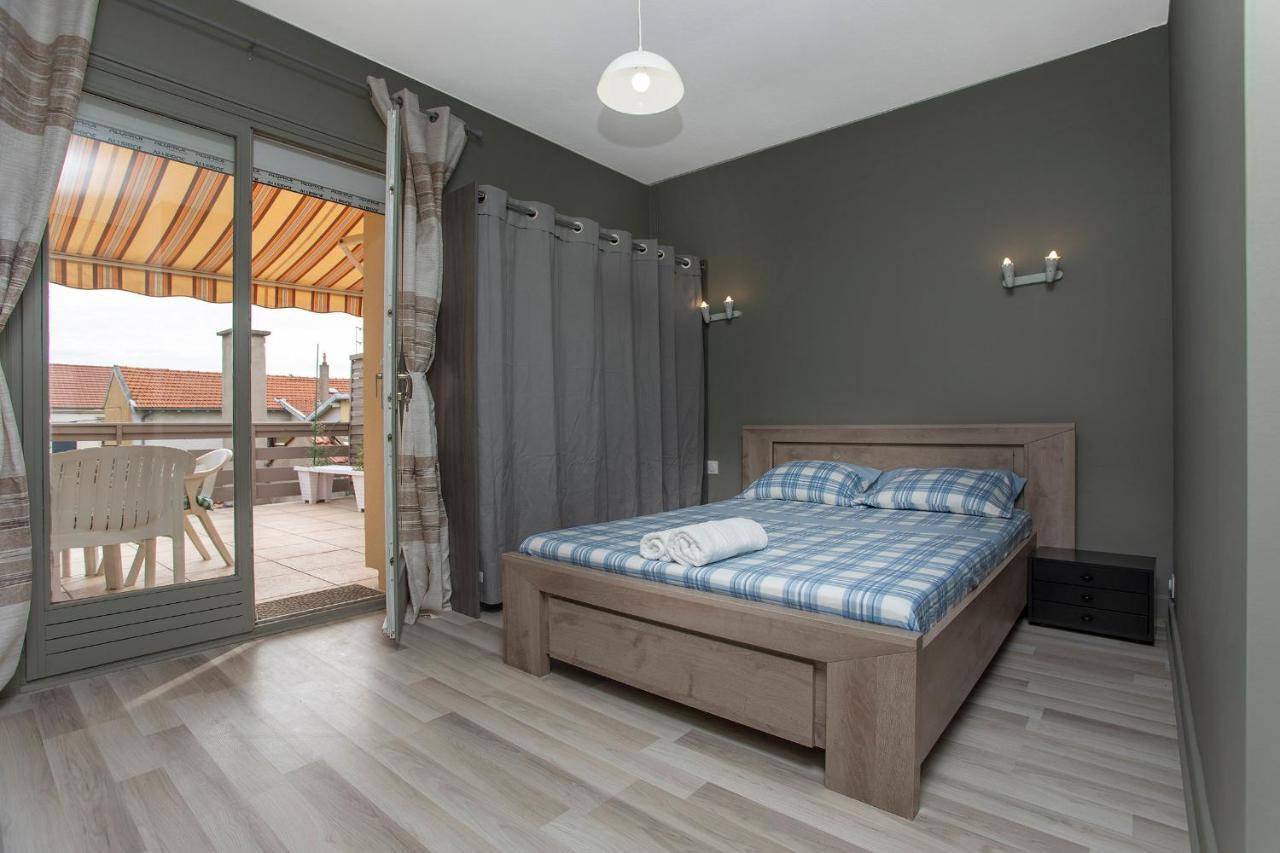 Blue Home Роанн Екстер'єр фото